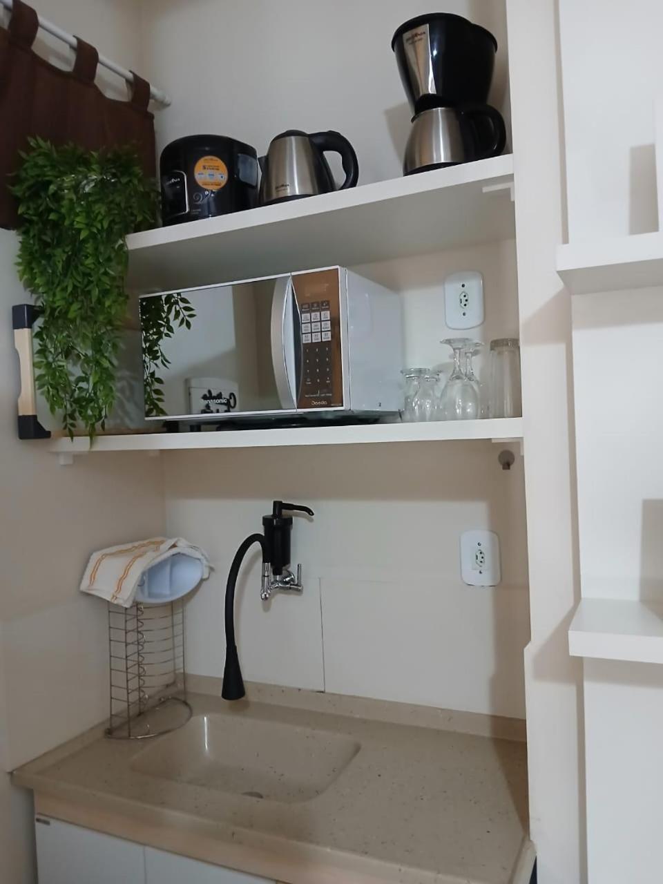 Hospedagem Quarto Chic Centro クーニャ エクステリア 写真